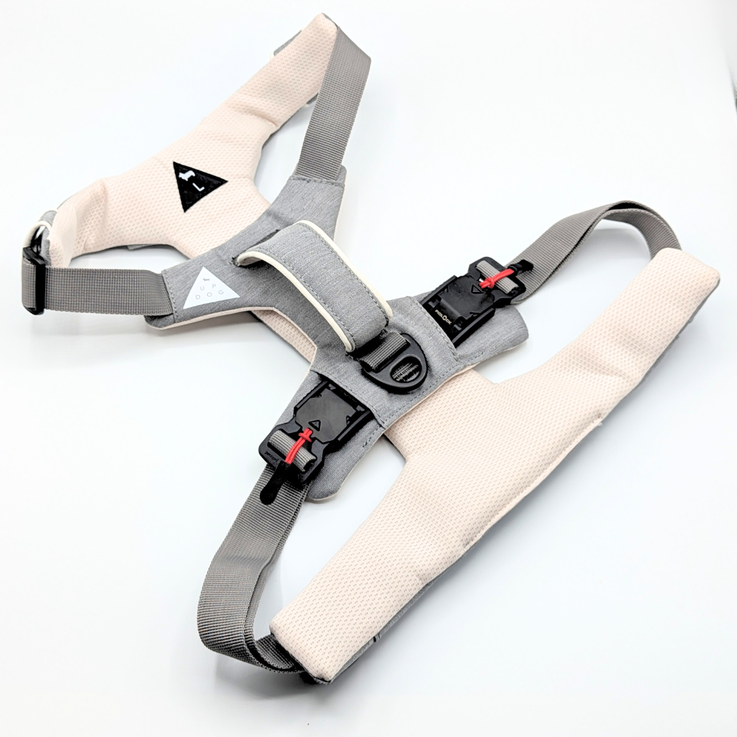 Magnetic no-pull dog harness with handle