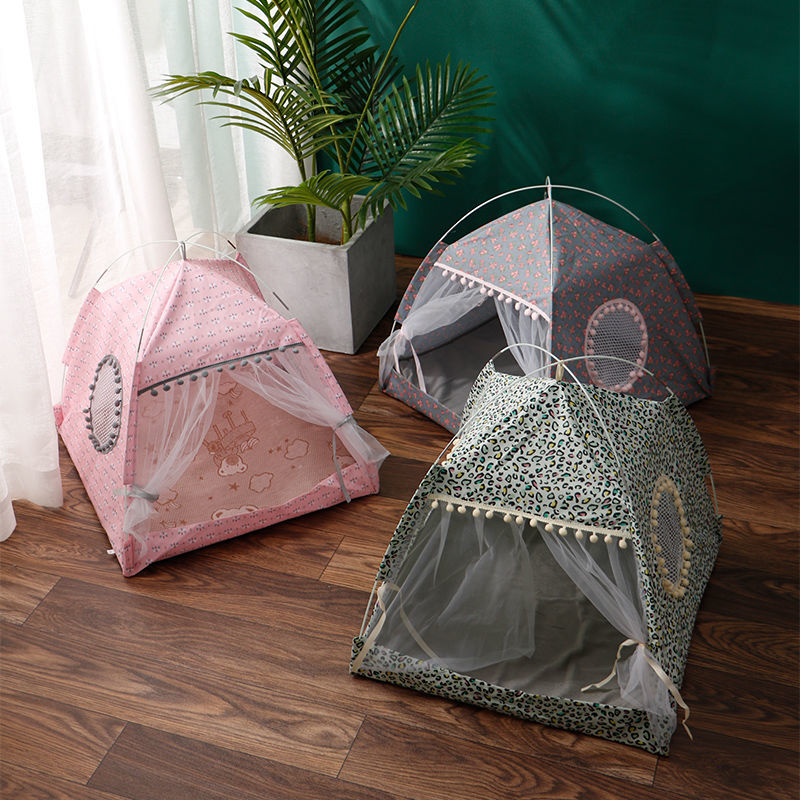 Calming pet tent bed for cats and small dogs