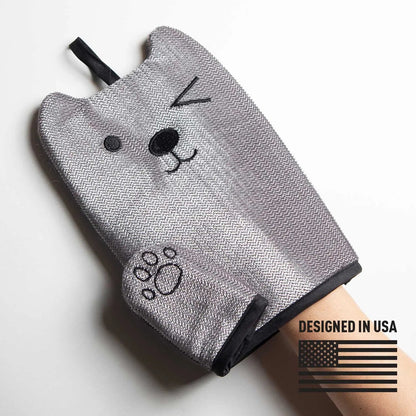 Reusable pet hair remover mitten
